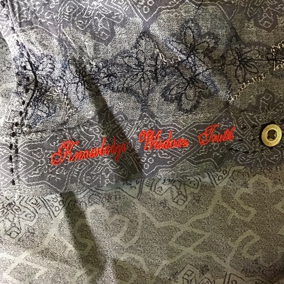 Robert Graham Men’s Button Down Blue floral Print Flip Cuff  Shirt Sz. 2XL EUC - Picture 11 of 13